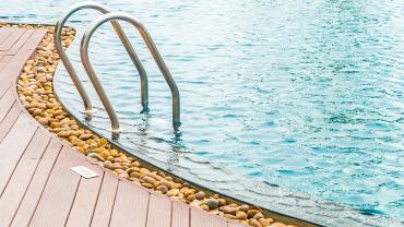 Pool / Jacuzzi maintenance